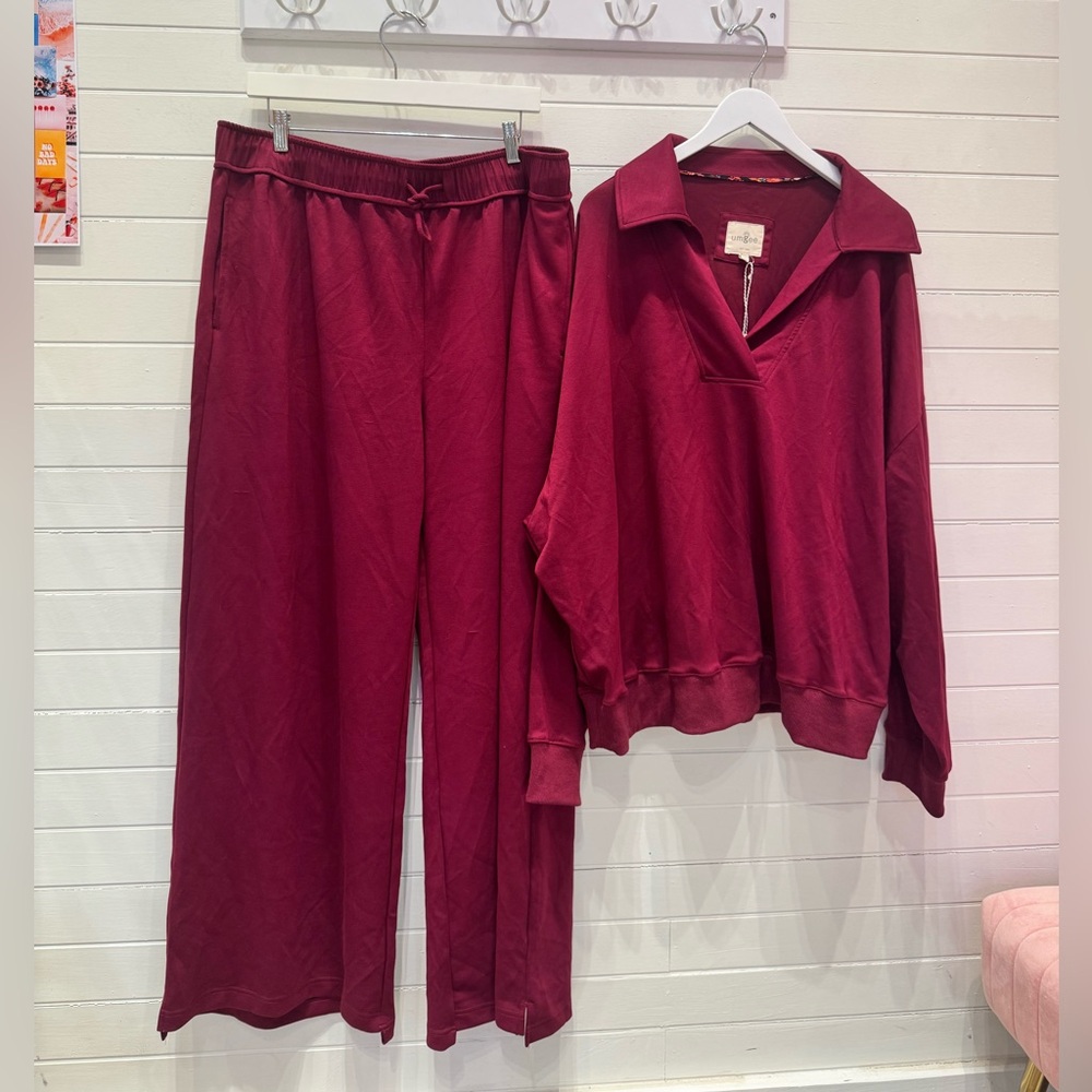 Red Lounge Set